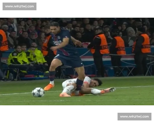 红牌 + 致歉！卡斯特罗普飞铲迪亚斯：幸好没踢重