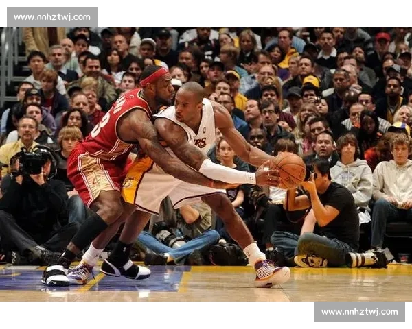 科比巅峰对决火箭队经典之夜重现湖人王朝传奇时刻回顾